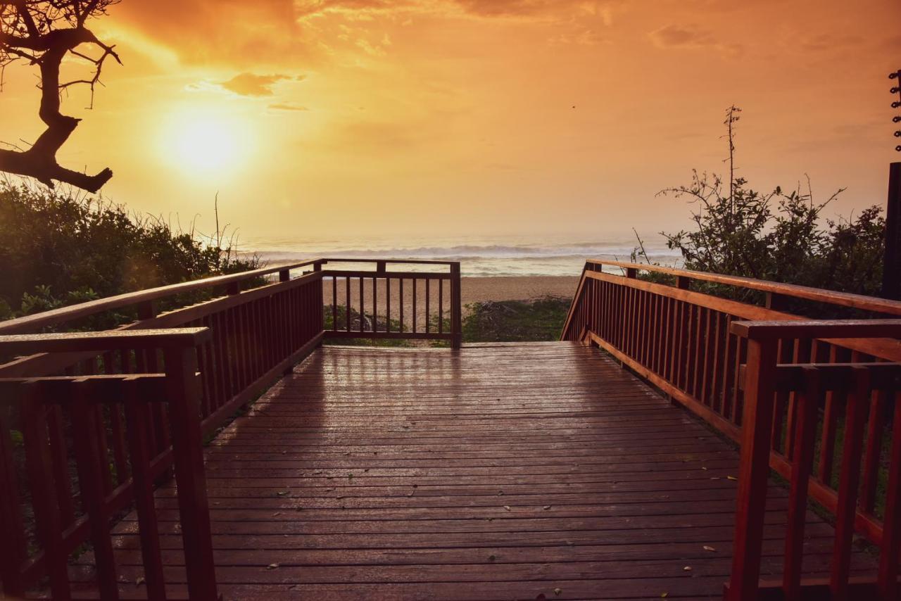 La Lucia Sands Beach Resort Durban Buitenkant foto