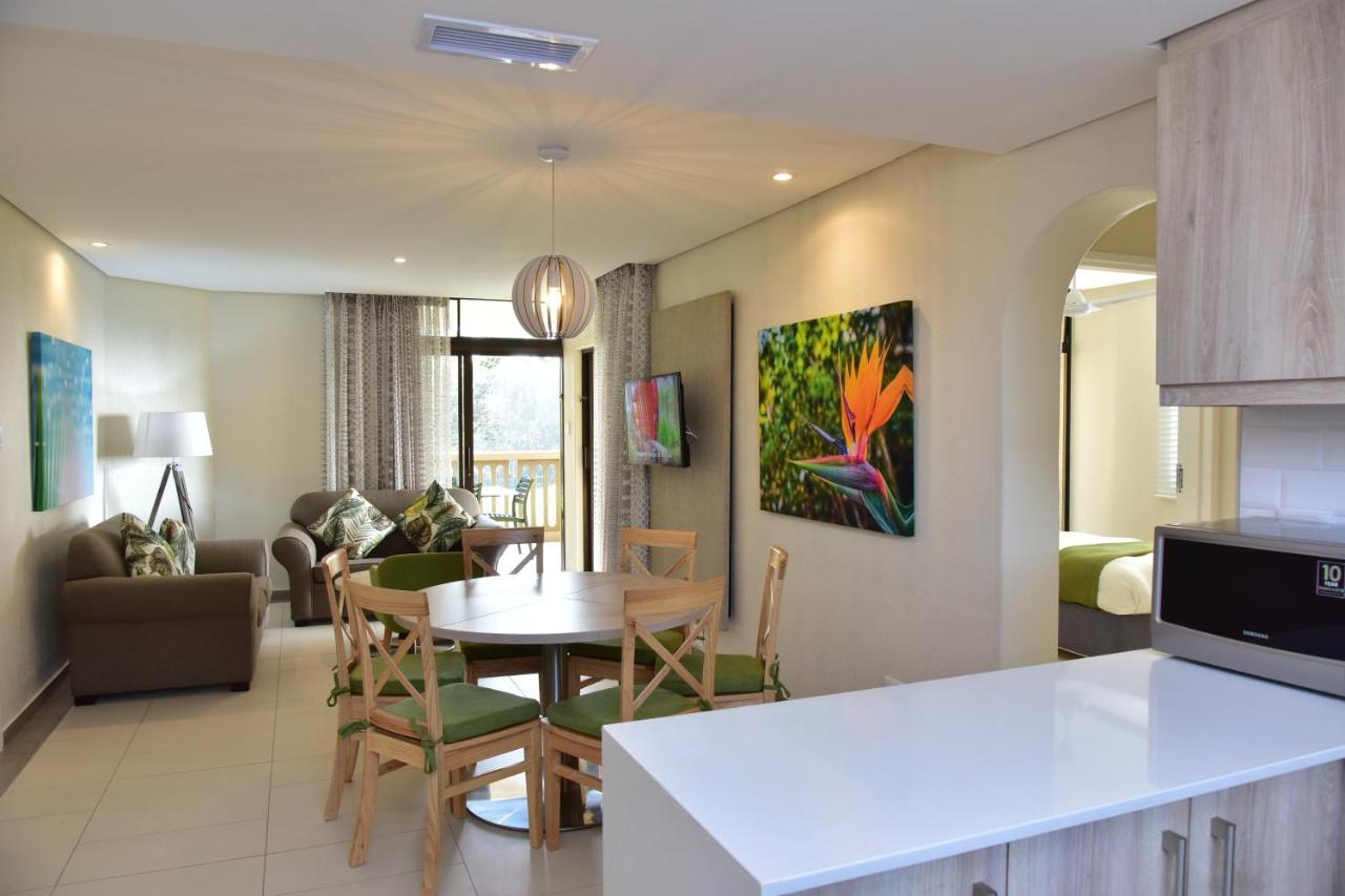 La Lucia Sands Beach Resort Durban Buitenkant foto