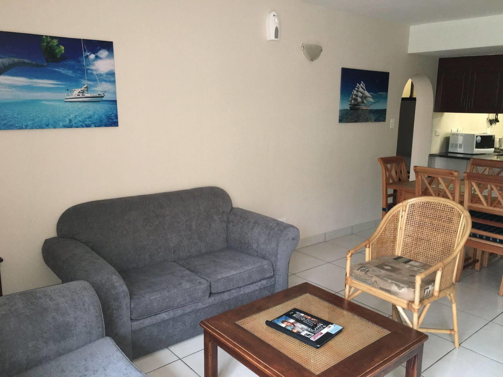 La Lucia Sands Beach Resort Durban Buitenkant foto